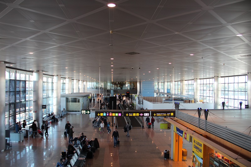 Madrid airport Terminal 3 by Jose Masot