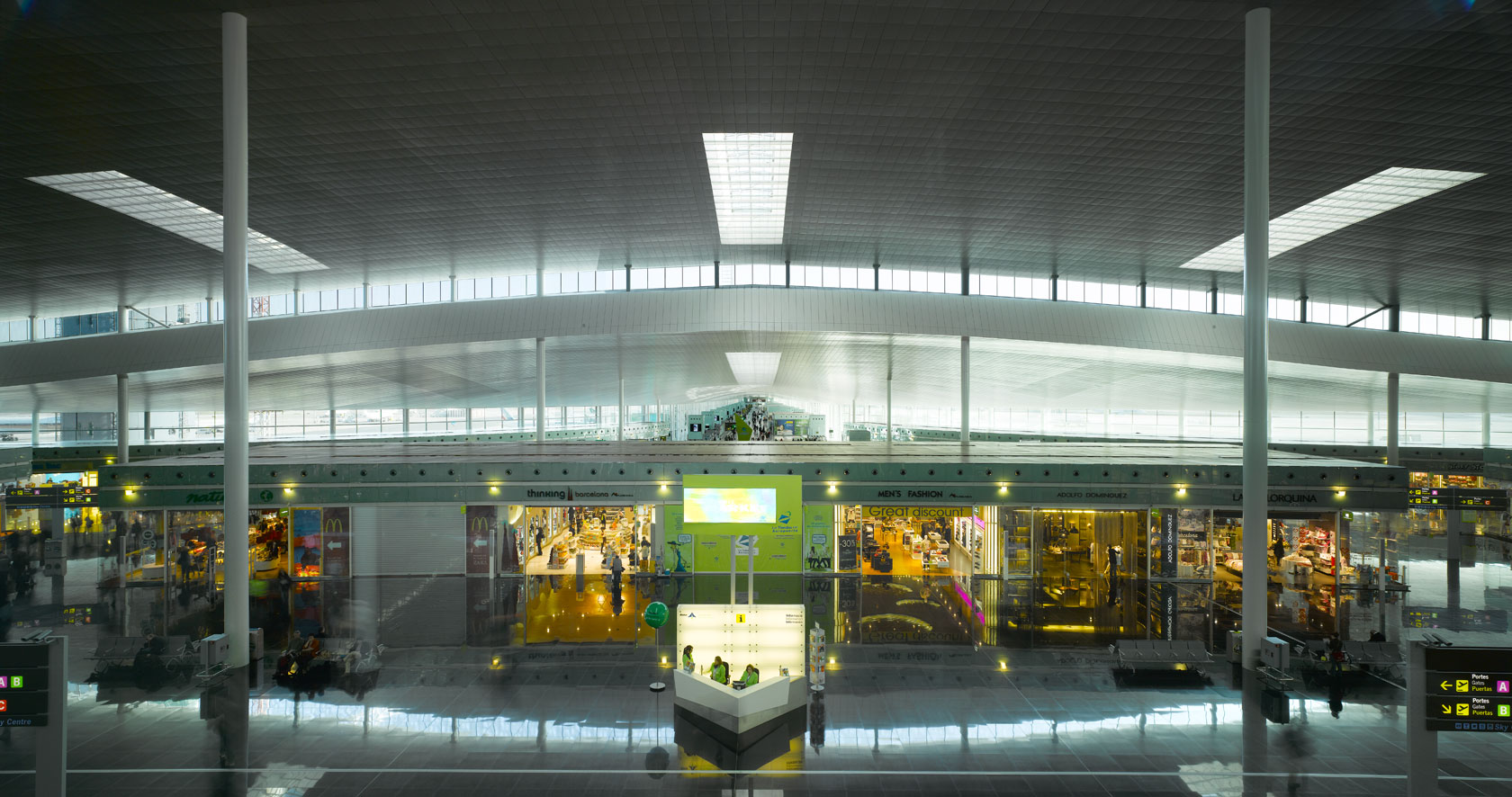 New Barcelona airport terminal