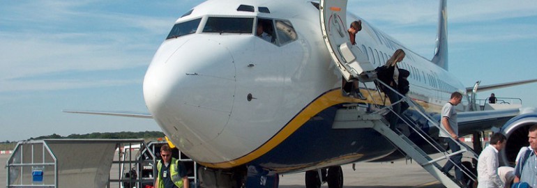 Ryanair flight-Low Cost airlines lost market