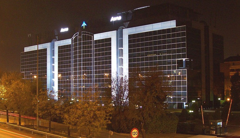 Aena offices in Madrid / Luis García - Wikimedia Commons