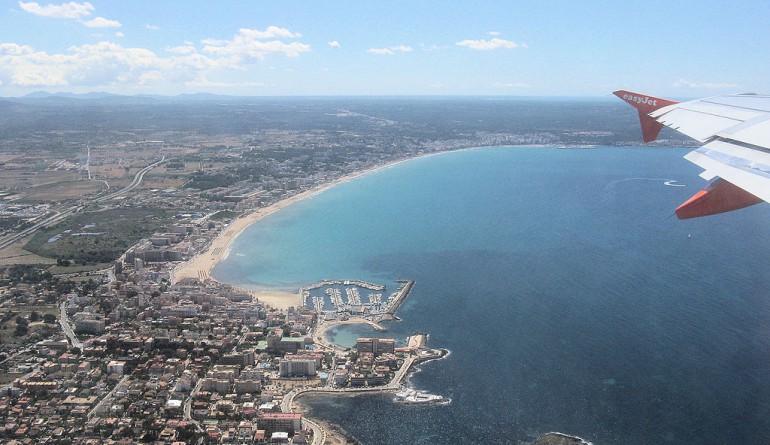 Can Pastilla, near Palma Airport, Mallorca, Spain, seen from an Easyjet A319 just taken off from Palma Airport on its way to Bristol, England / Arpingstone