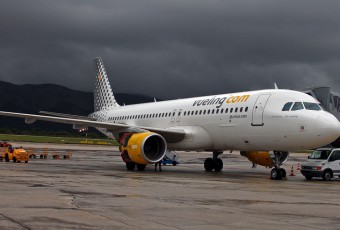 Vueling A320 in Dubrovnik by Victor – Flickr