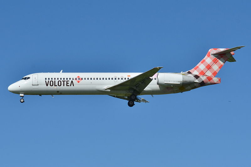 Boeing 717-200 Volotea Airlines EI-EXI by russavia / Wikimedia Commons