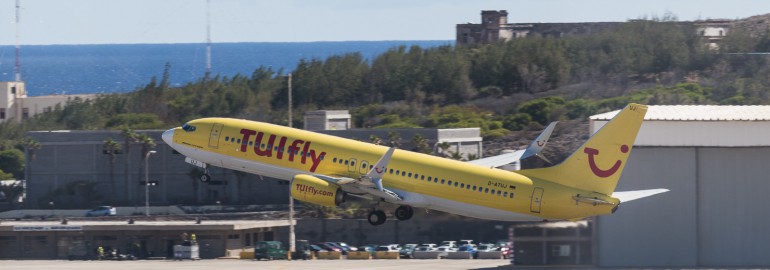 Boeing 737-800 Tuifly Gran canaria airport LPA/ Flickr - Rolf Jonsen