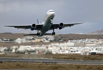 Thomas Cook Airlines taking off in Lanzarote airport by jBarcena - Flickr.