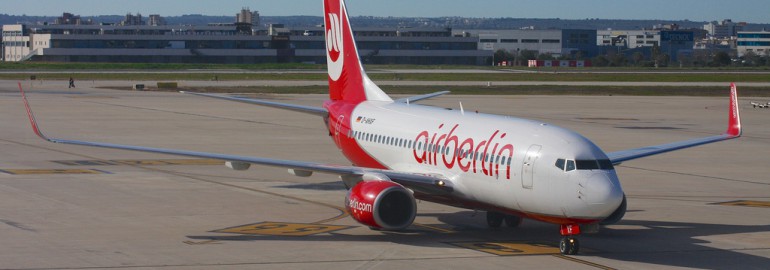 Air Berlin 737-700 in Palma de Mallorca by Colin Cooke Photo - Flickr