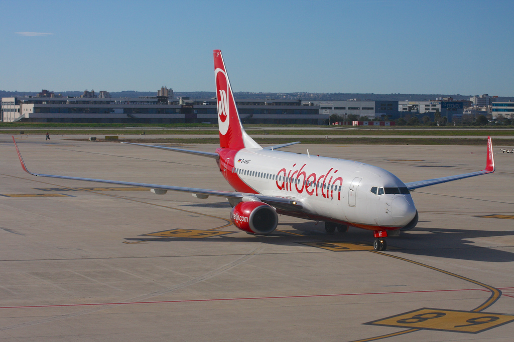 Air Berlin 737-700 in Palma de Mallorca by Colin Cooke Photo - Flickr